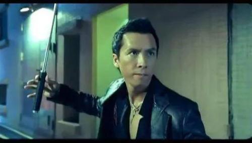 拳皇95劲敌队成员比利凯恩角色介绍(比利凯恩忠心冷血的护妹狂魔)插图 拳皇95劲敌队成员比利凯恩角色介绍(比利凯恩忠心冷血的护妹狂魔)插图