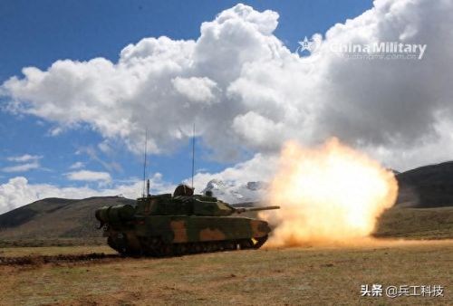 合金装备和平行者105EX(合金装备和平行者所有武器的模型)