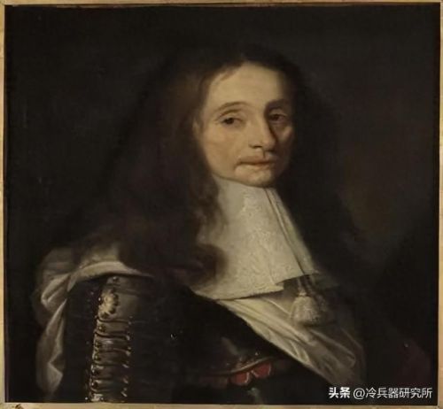 带手上的武器图片大全图片大全(戴在四个手指上的武器图片)插图1