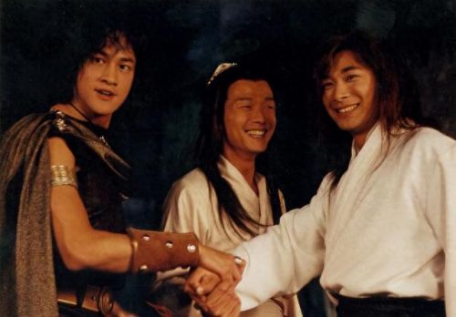 五个字武器名字大全(武器好听霸气的名字)插图