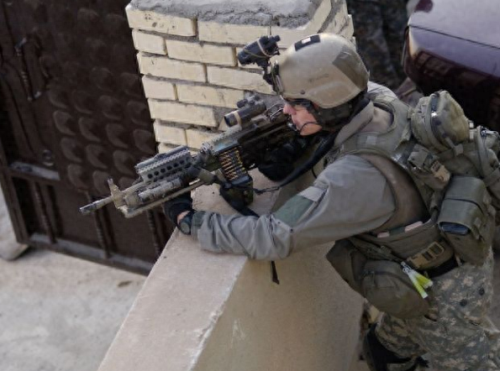 最新绝地求生武器机枪(绝地求生神级武器)插图3