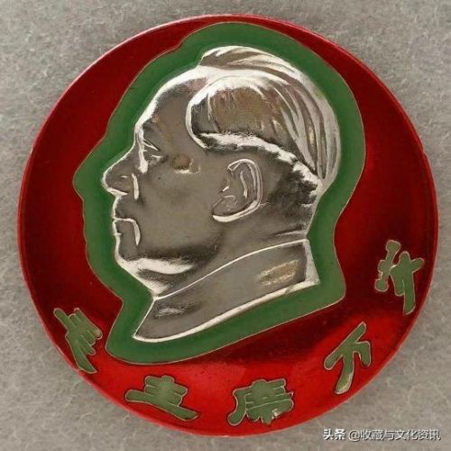 夜光套(王国之泪夜光紧身服有什么用)