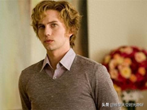 爱德华 卡伦(丧尸电影爱德华卡伦)插图8