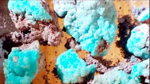 奇异的矿石(收集奇异的矿石后续)插图 奇异的矿石(收集奇异的矿石后续)插图