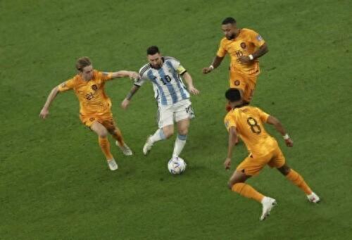 最后的神迹 队友 武器(最后的神迹队友换饰品)插图 最后的神迹 队友 武器(最后的神迹队友换饰品)插图