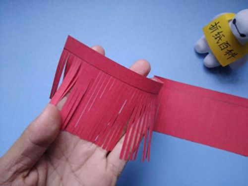 手工灯笼怎么做(6-12岁手工灯一等奖)插图5 手工灯笼怎么做(6-12岁手工灯一等奖)插图5