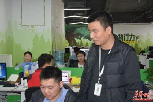 甜椒刷机助手怎么样(爱思助手刷机卡在99%过不去)插图