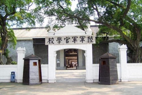 战火英雄中文无敌版(战火英雄2中文无敌版)插图4 战火英雄中文无敌版(战火英雄2中文无敌版)插图4