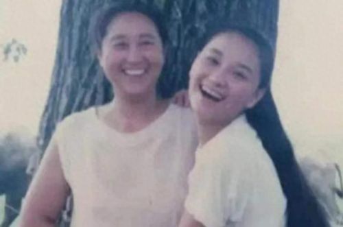 贾玲妈妈(贾玲母亲怎么去世的)插图21