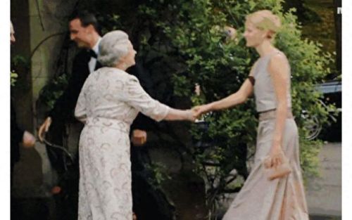 女王的英文单词是什么(我的女王大人英文)插图2 女王的英文单词是什么(我的女王大人英文)插图2