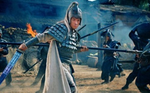 颜严的武器叫什么(严颜是拆还是留)插图17 颜严的武器叫什么(严颜是拆还是留)插图17