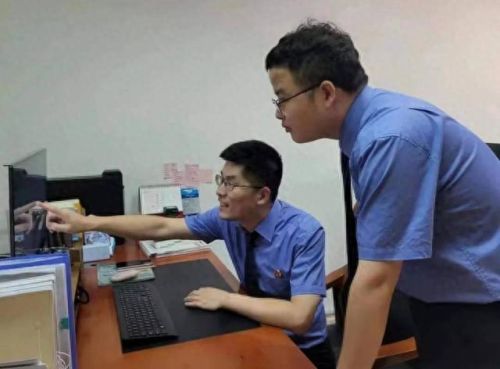 充钱赢钱的游戏(游戏充钱排行榜)
