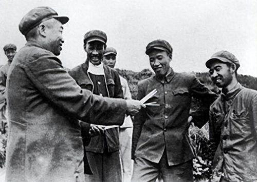 战火英雄中文无敌版(战火英雄2中文无敌版)插图6 战火英雄中文无敌版(战火英雄2中文无敌版)插图6