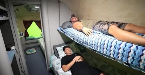 逃离水下旅馆攻略(逃离方块旅馆怎么加水)插图11