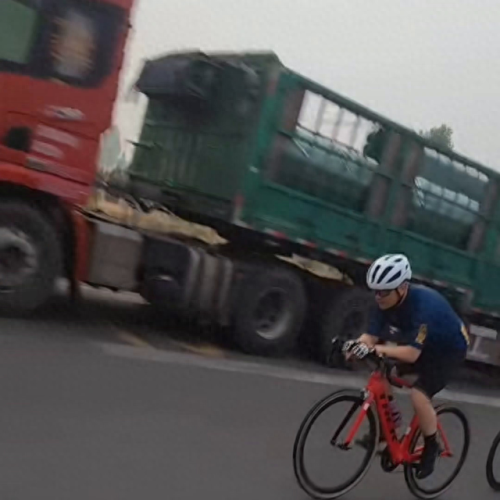 人在风中阅读答案(风睡着了阅读答案)插图3 人在风中阅读答案(风睡着了阅读答案)插图3