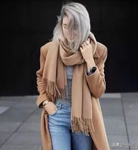 围脖的围法(女士围脖100款)插图3 围脖的围法(女士围脖100款)插图3