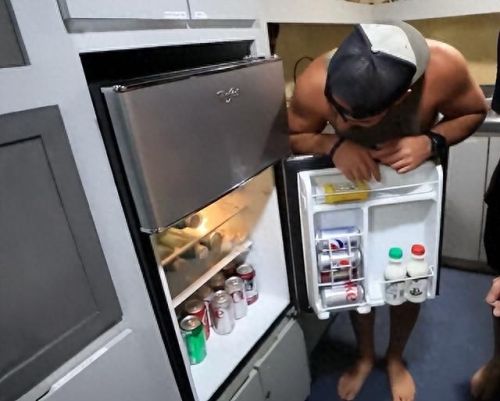 逃离水下旅馆攻略(逃离方块旅馆怎么加水)插图12