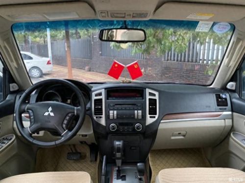 帕杰罗v93油耗(v73油耗高得吓人)插图17 帕杰罗v93油耗(v73油耗高得吓人)插图17