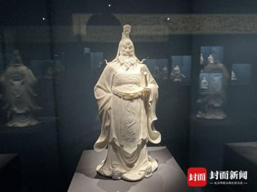 中发白(中发白算顺子吗)
