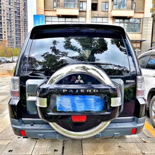 帕杰罗v93油耗(v73油耗高得吓人)插图7 帕杰罗v93油耗(v73油耗高得吓人)插图7