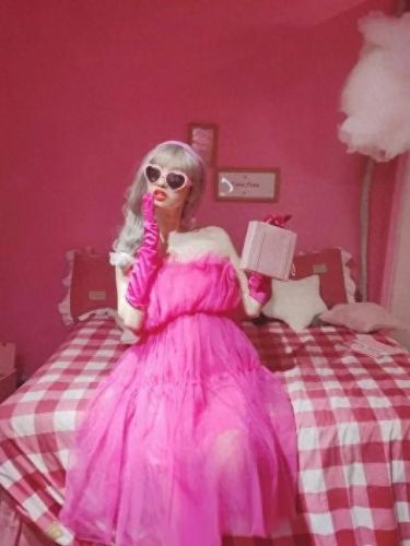 芭比娃娃换装(芭比娃娃换装衣服)插图20 芭比娃娃换装(芭比娃娃换装衣服)插图20