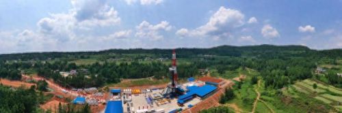 岩石之心(岩石之心电影)插图2 岩石之心(岩石之心电影)插图2