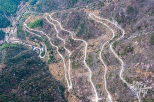 樱之路(穿越火线击杀音效)插图11 樱之路(穿越火线击杀音效)插图11