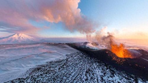 奇异的矿石(收集奇异的矿石后续)插图1 奇异的矿石(收集奇异的矿石后续)插图1