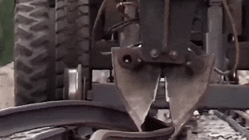 火车和铁轨哪个先被发明出来(为什么铁轨很窄但是火车内部很宽)插图11 火车和铁轨哪个先被发明出来(为什么铁轨很窄但是火车内部很宽)插图11