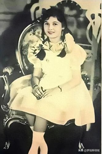 埃及公主的传说无敌版(双瞳埃及公主)插图1 埃及公主的传说无敌版(双瞳埃及公主)插图1