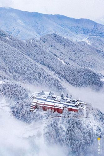 雪地地图(雪地地图防空洞位置)插图15