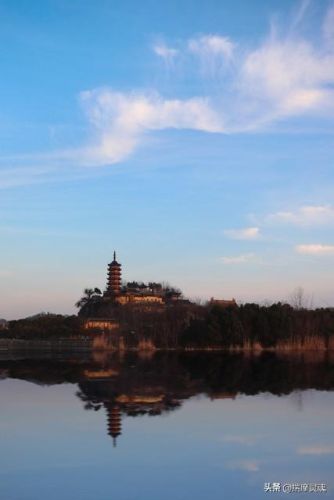 现实中的金山寺在哪里(金山寺是谁的道场)插图1