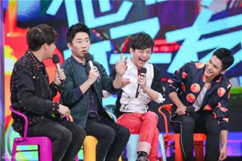 疯狂猜歌歌手四个字(疯狂猜歌8个字歌手)插图2