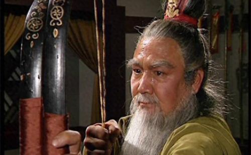 颜严的武器叫什么(严颜是拆还是留)插图2 颜严的武器叫什么(严颜是拆还是留)插图2