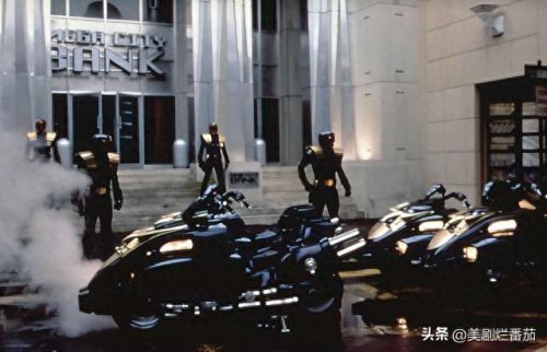 天降奇兵武器(天降奇兵降落伞)插图7 天降奇兵武器(天降奇兵降落伞)插图7