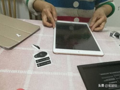 平板电脑贴膜(华为平板官方建议贴膜吗)插图4