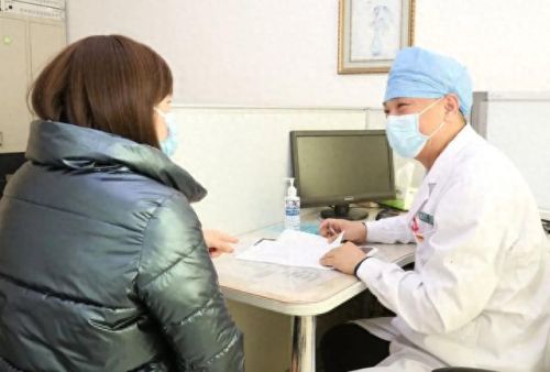 女生喊疼男生越往里寨游戏(让女生喊哥哥游戏)