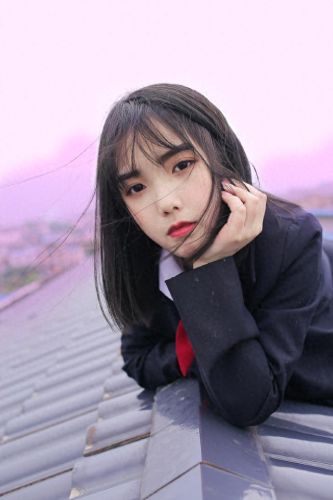 迈开腿让尝尝你的小草莓什么意思(把腿迈开一点就舒服了)插图3