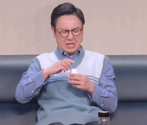 沈腾马丽小品人均八百个心眼(沈腾马丽十大经典小品)插图4