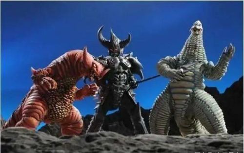 排名前十的奥特曼怪兽(奥特曼怪兽前二十名)