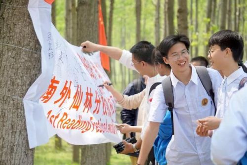 丁字型耳机排名前十(半入耳有线耳机什么牌子音质好)插图38 丁字型耳机排名前十(半入耳有线耳机什么牌子音质好)插图38