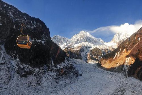 中国雪山遗址排名前十(中国山峰100高度排名)