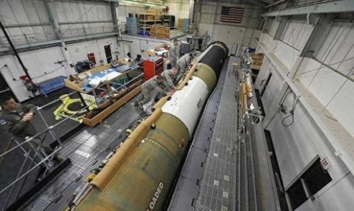 各国的导弹排名前十(核弹头数量排名全世界)