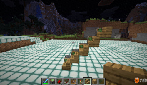 我的世界隐藏楼梯教程(我的世界红石科技)插图1