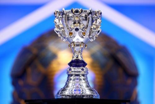 lol小丑为什么上不了比赛(英雄联盟小丑职业比赛用过吗)