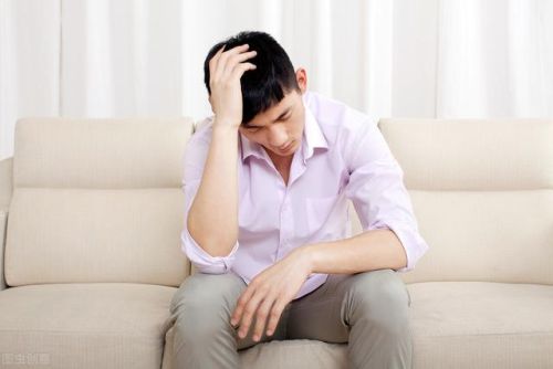 怎么判断是阴囊湿疹还是股癣(股癣什么原因引起的男性大腿内侧)插图1 怎么判断是阴囊湿疹还是股癣(股癣什么原因引起的男性大腿内侧)插图1