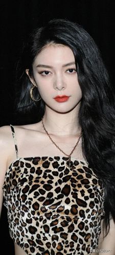 美女精灵(精灵宝可梦美女被控制)插图27