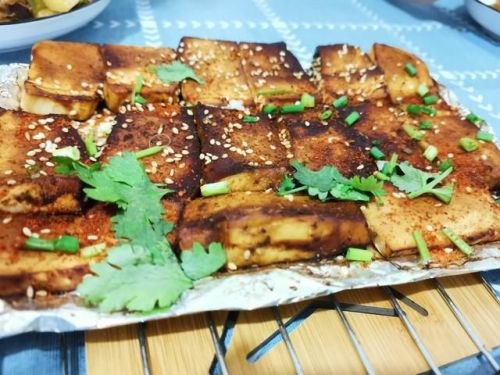 乐山排名前十的小吃(乐山特产小吃方便带的)插图3 乐山排名前十的小吃(乐山特产小吃方便带的)插图3