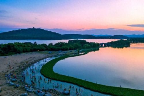 湿地又叫什么名字(湿地植物品种大全)插图2 湿地又叫什么名字(湿地植物品种大全)插图2