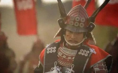 无双大蛇人物(大蛇无双手游)